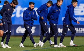 恐怖！法甲极端球迷不满球队连败 爆头自家球员+追打总监